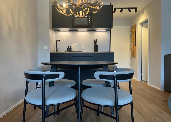 Titlis Alpine - Close To Cable Car - Nahe Der Gondel Appartamento